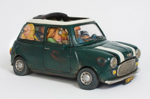 My First Love, groene mini door Guillermo Forchino, zij aanzicht