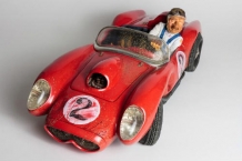 Fireball, rode racer door Guillermo Forchino, voorkant