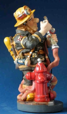 Brandweerman, beeldje van Profisti