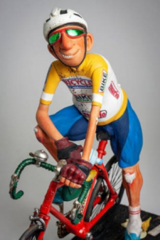 The Cyclist door Forchino, detail